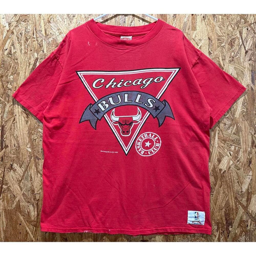 Vintage 1988 Chicago Bulls Nutmeg Sportswear Graphic Tee Size XL
